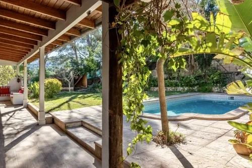 Perfect family villa with lots of potential for sale in Nova Santa Ponsa — photo 1