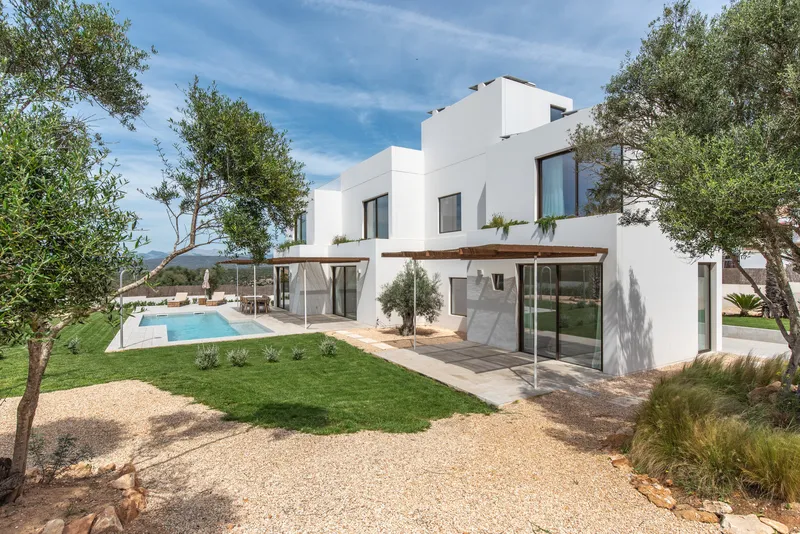 Modern newly built villa for sale in Son Gual with pool — photo 1