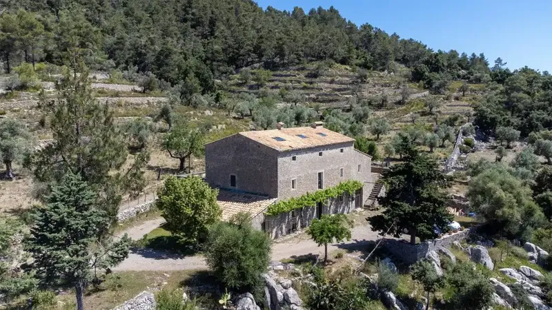 Charming rustic finca for sale in an idyllic setting between Pollensa and Lluc — photo 3