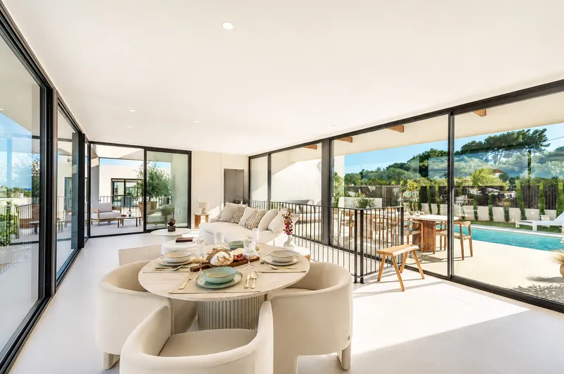 Modern luxury villa with views of the natural park in Cala Murada — photo 12