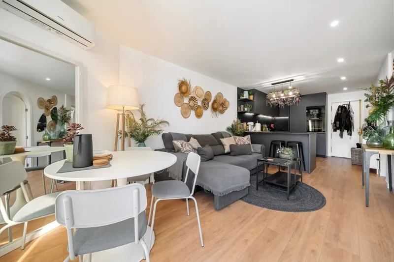 Santa Ponsa top quality apartment for sale with private terrace and sunny terraces — photo 3