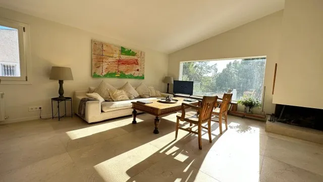 Beautiful spacious family villa for sale in Costa de la Calma, Mallorca — photo 5