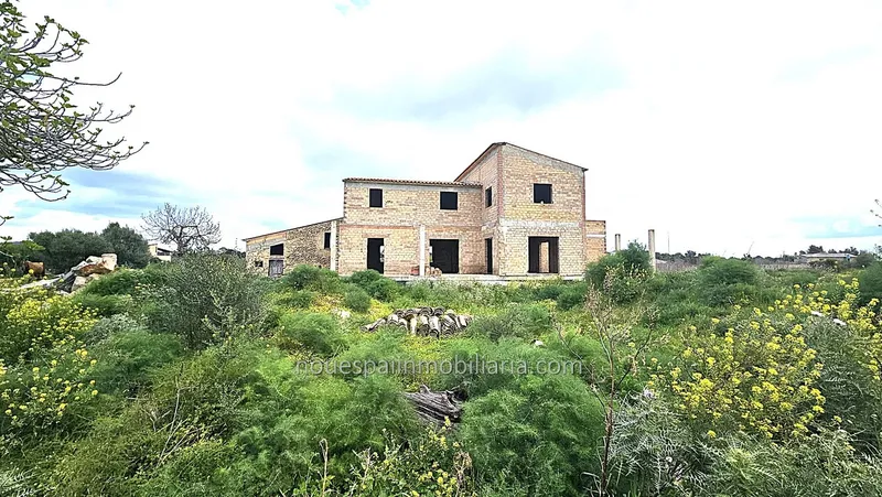 Rustic finca with structure in Búger — photo 9