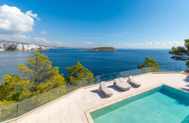 Cala Vinyes, Modern villa on the seafront with luxurious design and sea access in Cala Vinyes — photo 1