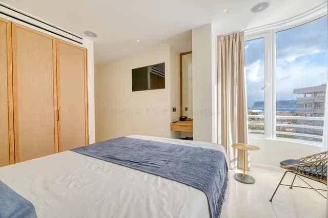 Flat for sale in Cort, Palma de Mallorca — photo 5