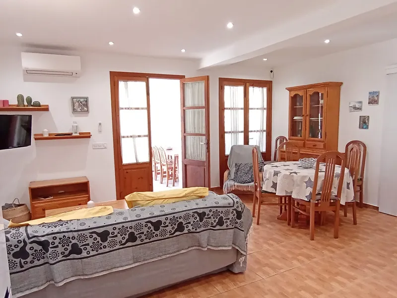 IA-190 Ground floor apartment with 2 bedrooms near the sea — photo 1