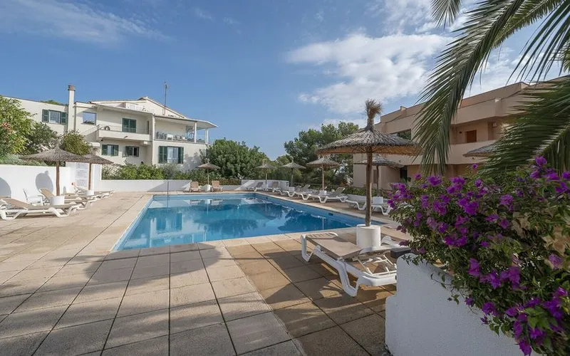 Flat / apartment for sale in Paseo Illetes — photo 1