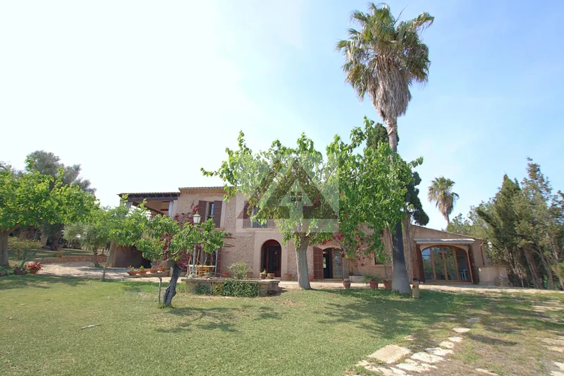 Country house for sale in Vilafranca de Bonany — photo 6