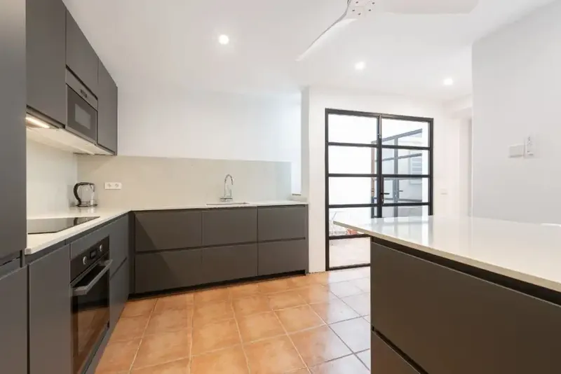 Elegant townhouse completely renovated in the heart of Pollença — photo 4