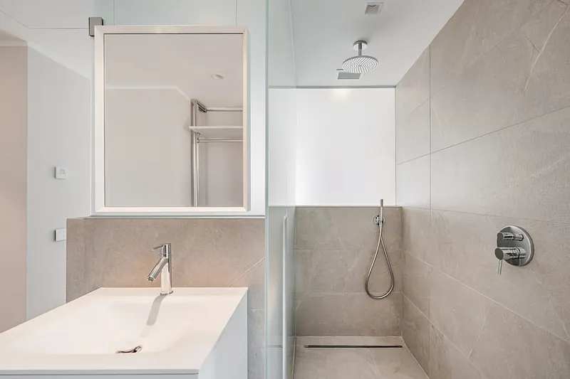Exclusive New Build Apartment with Sea Views on Palma’s Paseo Marítimo — photo 8