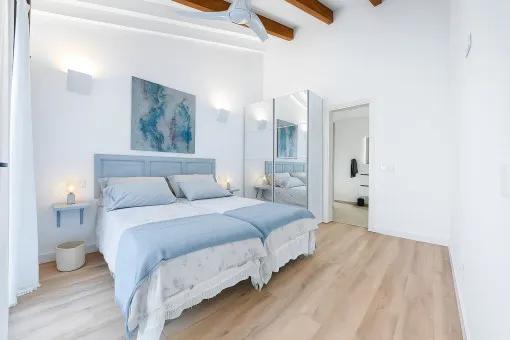 Santa Margalida, elegant townhouse with patio, pool and historic charm in Santa Margalida — photo 8