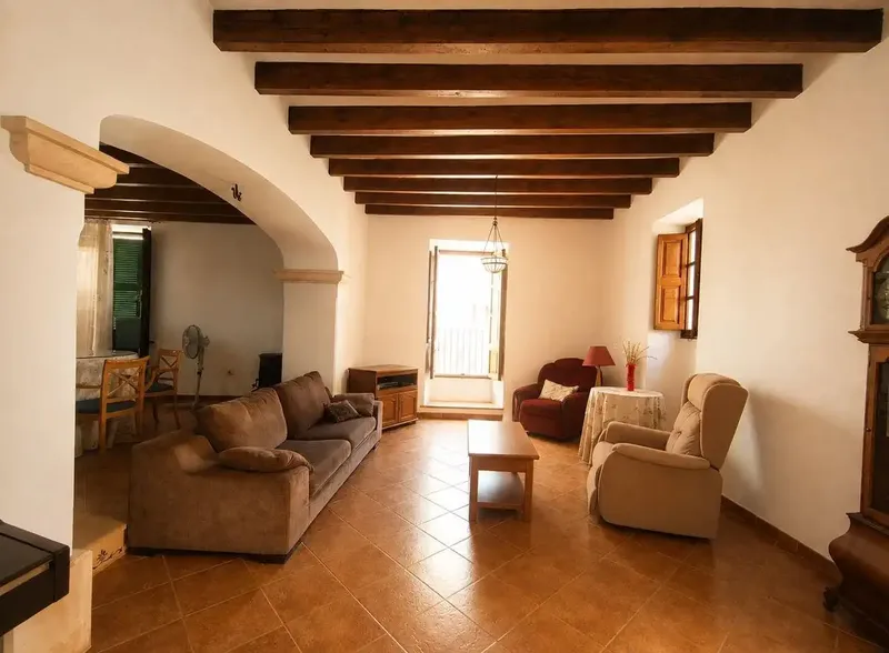 Charming village house in Costitx — photo 2