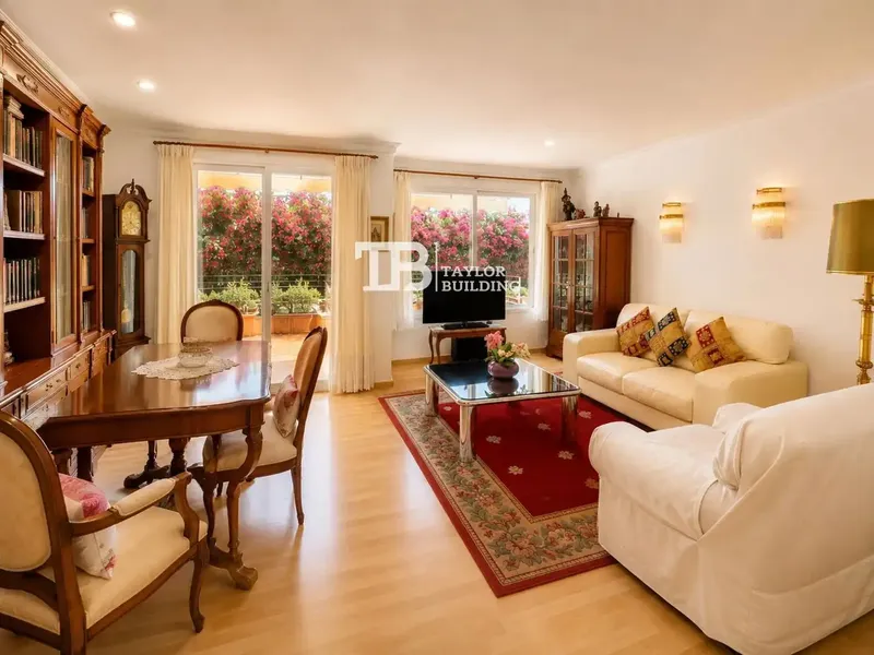 Taylor Building Real Estate presents this magnificent ground floor located in the exclusive and quiet residential area of Son Caliu, one of the — photo 5