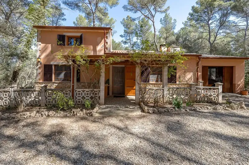 Sumérgete en la tranquilidad de nuestra finca, un refugio rodeado de bosque donde la paz y la desconexión están garantizadas. Aquí podrás di — photo 2
