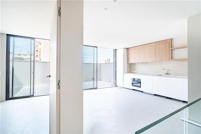 Brand new. Ground floor with terrace and newly built pool in Portixol, — photo 1