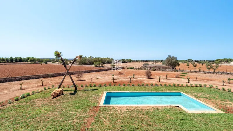 Rustic Finca for sale in Campos — photo 2