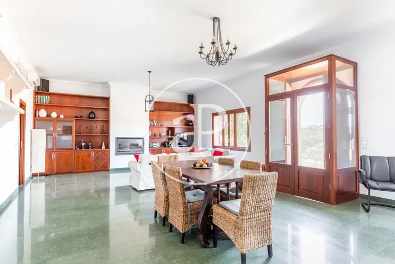 Villa in Binissalem, Province of Balearic Islands — photo 4