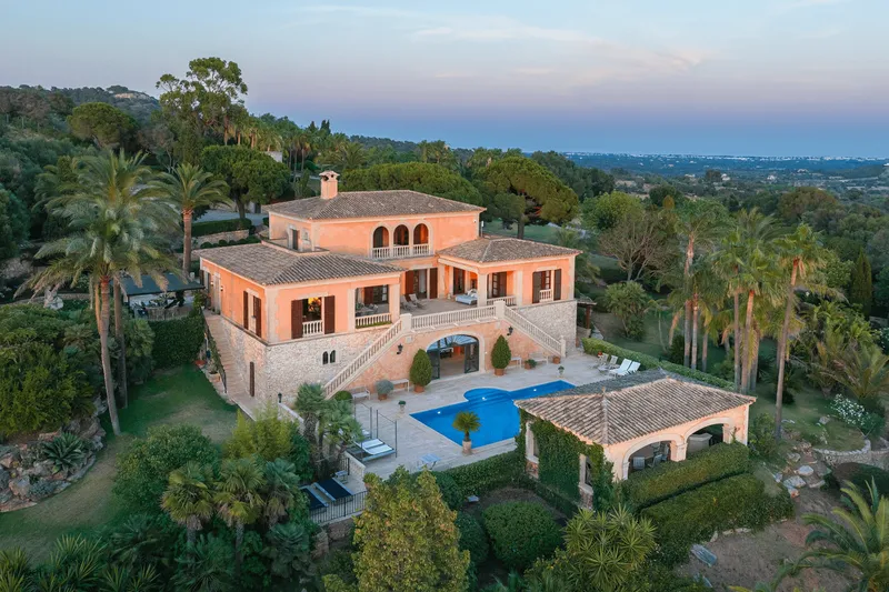 Country estate with panoramic views in Cas Concos — photo 1