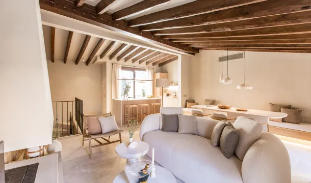 Our exclusive "Sol Town House" hits the market in the prestigious village of Pollensa — photo 3