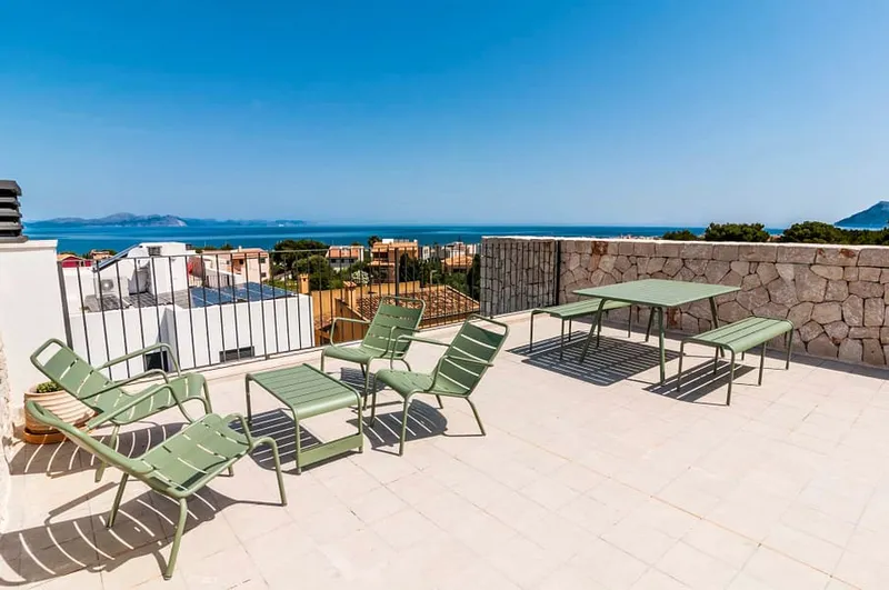 Quality time by the sea in Colonia de Sant Pere — photo 8