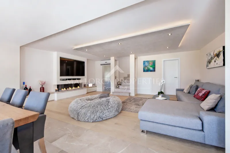 Elegant Finca with Tourist Rental License — photo 3