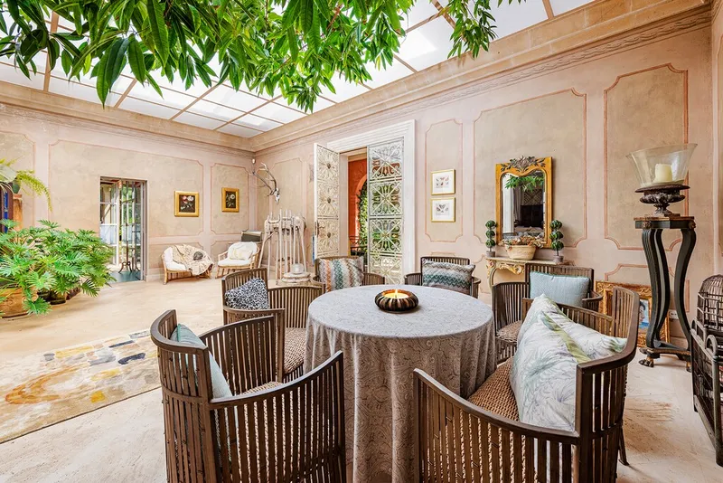 Ideal family home country property for sale in Cas Concos with covered terrace and landscaped gardens — photo 5