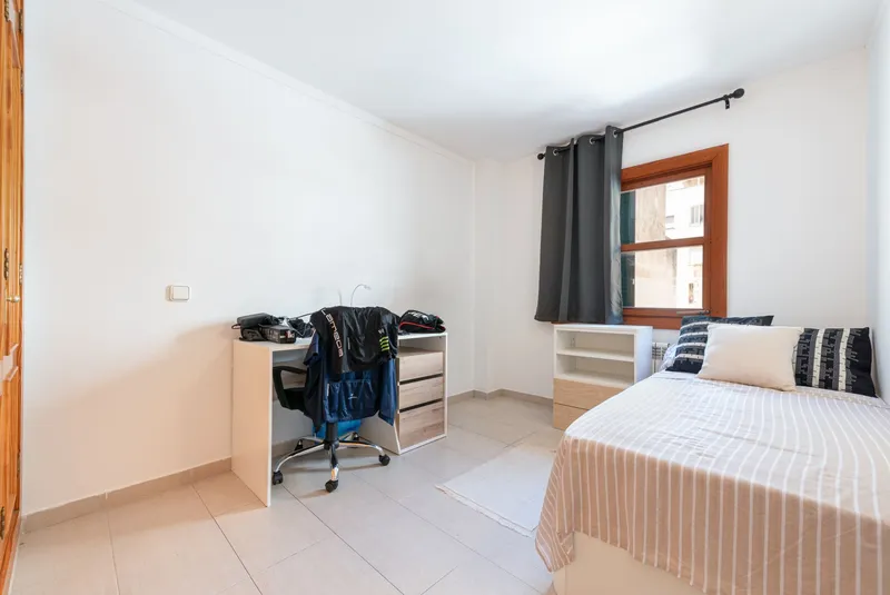 Spacious 3-bedroom apartment with lift in Puerto Pollença's main square — photo 8
