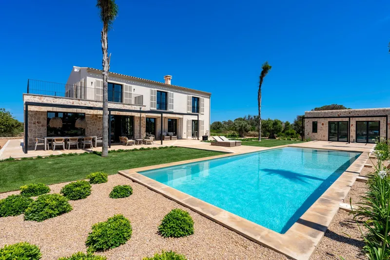 Exceptional new-build finca in S'Horta with casita and 70 m² pool in a tranquil setting — photo 1