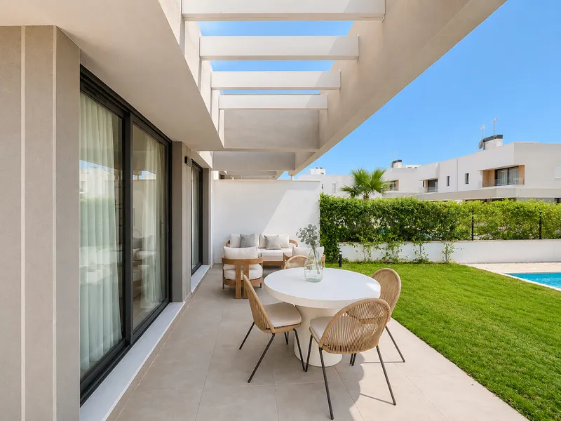 New modern villa in a prestigious area in Puig de Ros Mas — photo 3