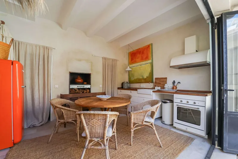 Elegant townhouse with rooftop terrace and views of the Castell of Capdepera — photo 4