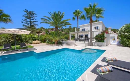 Exclusive villa on the first sea line in Port d'Andratx — photo 4