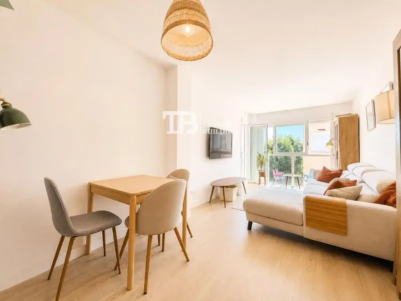 Taylor Building Real Estate presents exclusively this magnificent flat in El Molinar, one of the most sought-after areas of Palma, known — photo 3