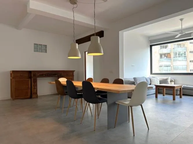 Apartment in Palma de Mallorca, El Terreno area — photo 5