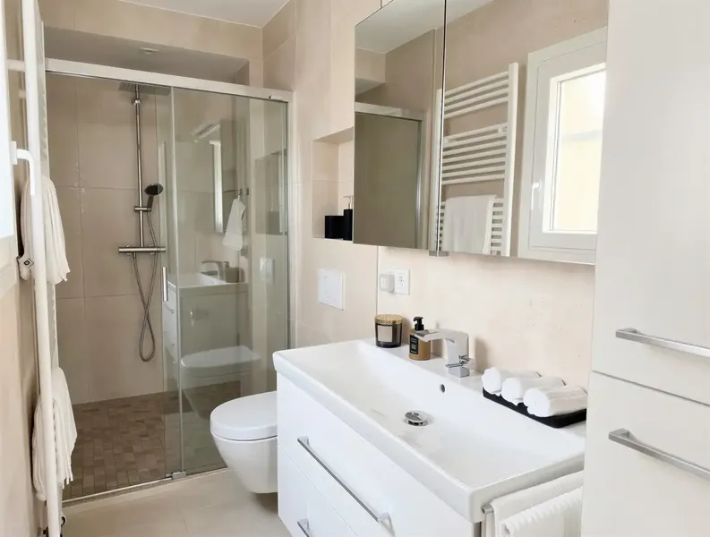High-quality penthouse with panoramic sea views — photo 11