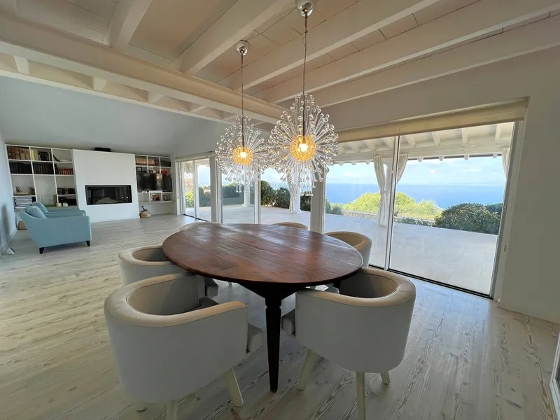 Chalet for sale in Bahia Azul — photo 1