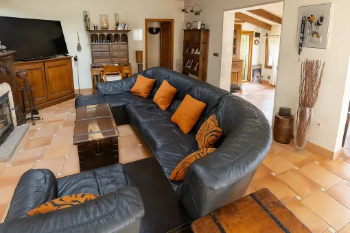 Pollensa, charming single-level finca with guest house, pool and holiday license in Pollensa, negotiable price — photo 12