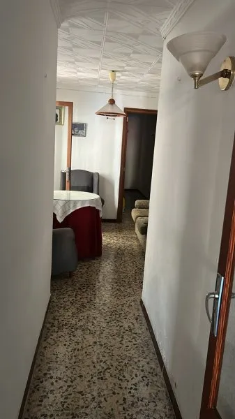 Ground-floor apartment of 160 m² in original condition with patio and courtyard in Manacor — photo 10