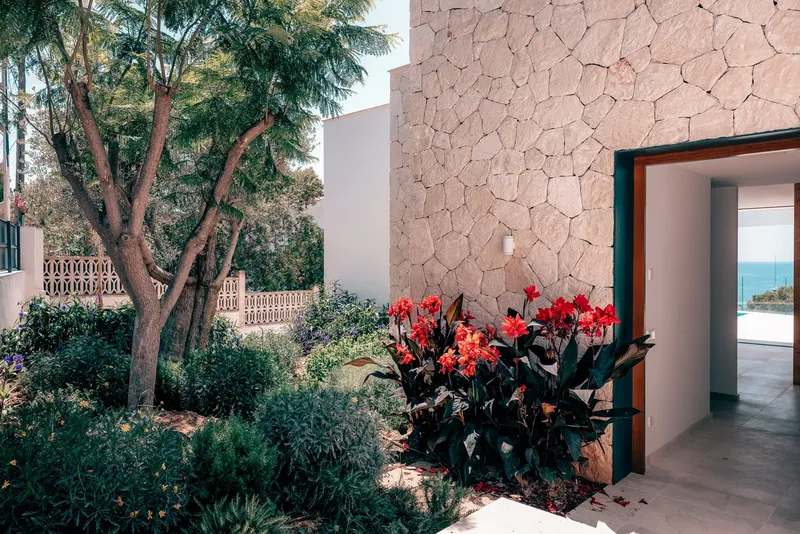 Luxury sea view villa for sale in Costa d'en Blanes, Mallorca — photo 2