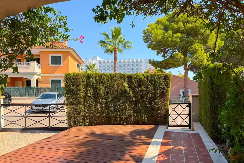 Ground floor flat with the charm of a house of your own in Cales de Mallorca — photo 6