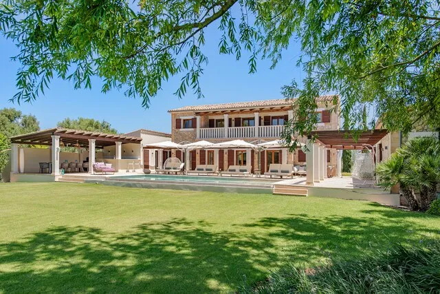 Stunning and luxurious country home with guest house for sale in Pollensa, Mallorca — photo 2