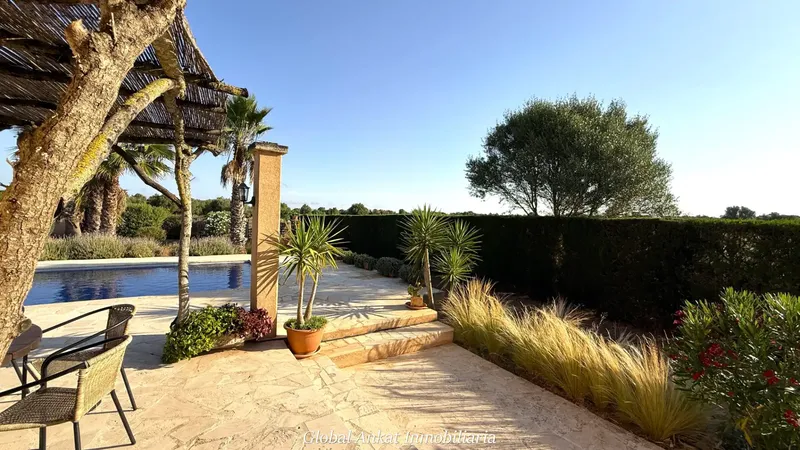 Exceptional property combining rustic charm with maximum efficiency and modernity — photo 7
