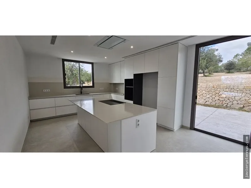 Rental of independent house or villa in Diseminado Diseminados Var — photo 9