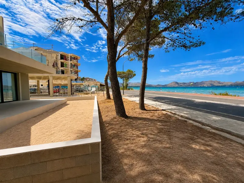 Casa con terraza en alquiler en Alcúdia - Carrer del Salzes — photo 3