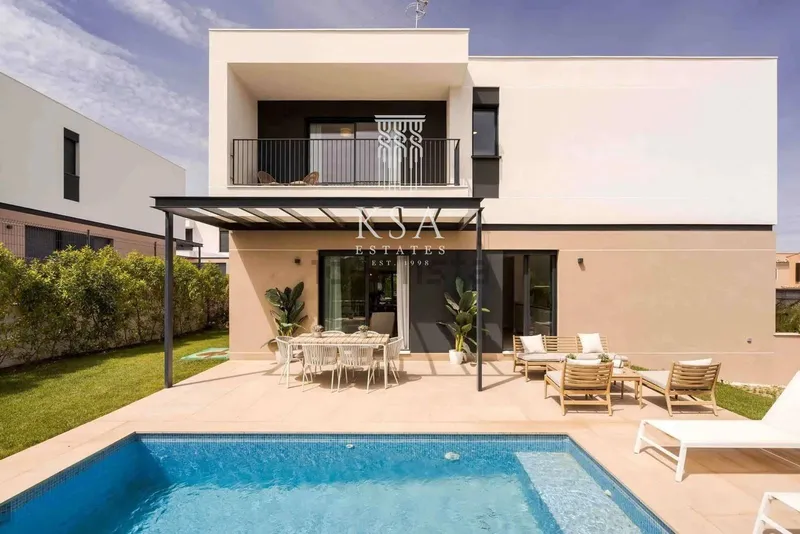 House — photo 11