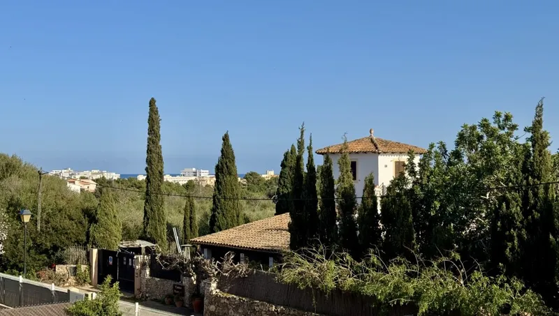 Apartment with large terrace and sea views in Cala Millor — photo 3