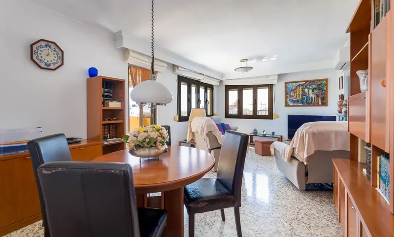 Penthouse with terrace on the same floor — photo 6