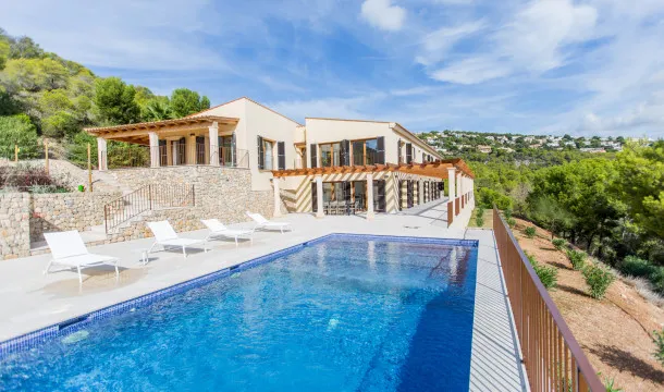 Totally private rustic finca, just minutes from the cosmopolitan Port of Andratx. — photo 10