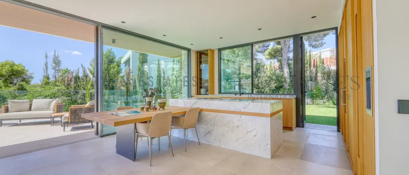 Modern new build villa in Bendinat with partial sea views and close to the beach — photo 8