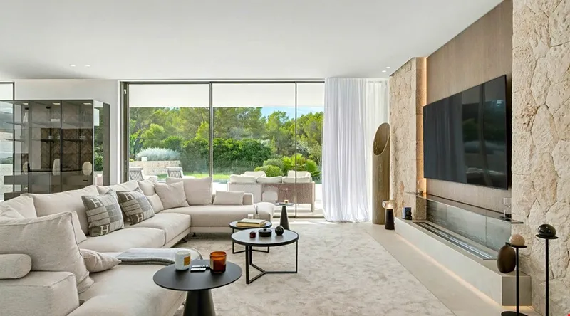 Modern Mediterranean architectural villa with mountain views for sale in Cala Vinyes — photo 3