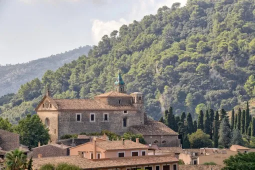 Valldemossa, large villa with guest house in Valldemossa — photo 4